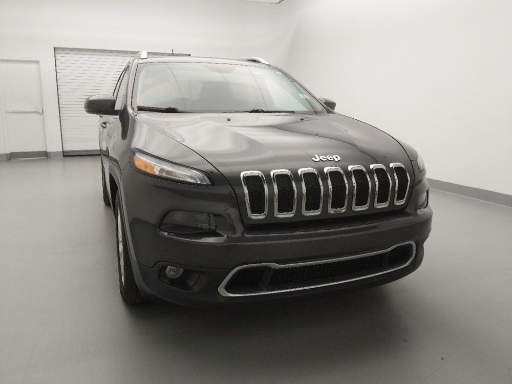 2016 Jeep Cherokee - Passenger Front Hood