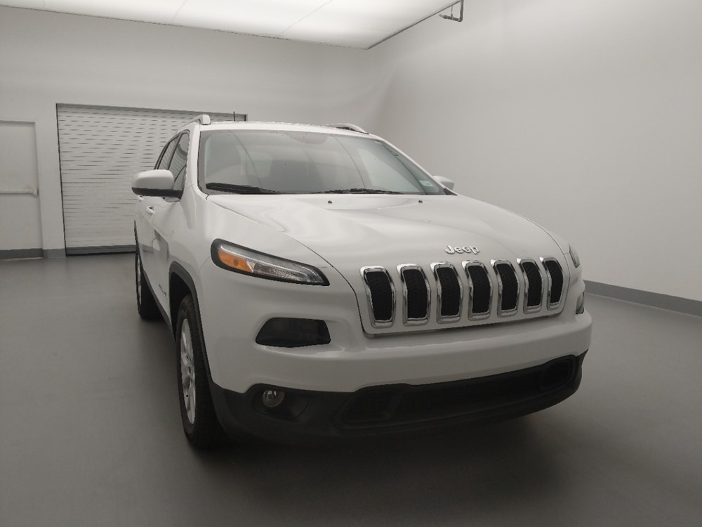 2016 Jeep Cherokee - Passenger Front Bumper