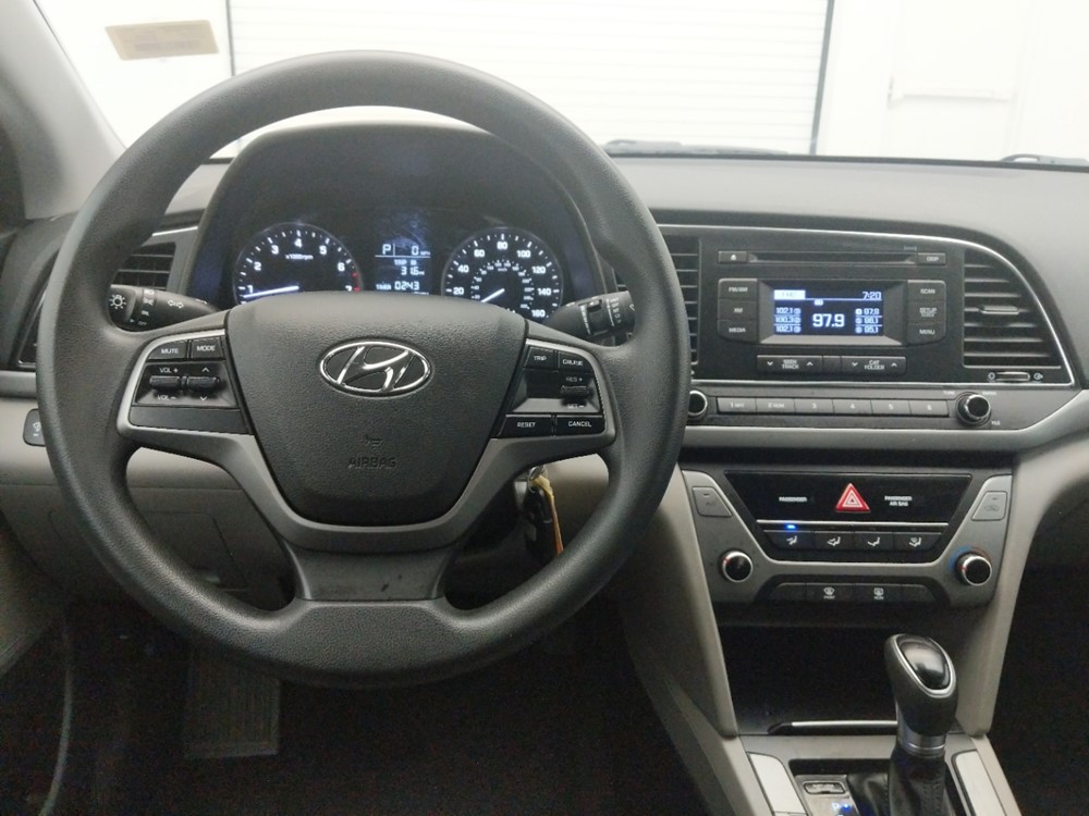 2017 Hyundai Elantra - Driver Dash