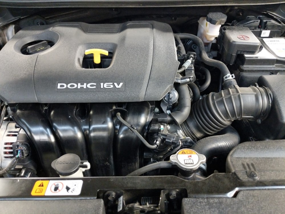2018 Kia Forte - Engine