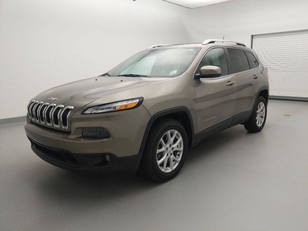 Driver Front Bumper Used 2017 Jeep Cherokee Driver Front Bumper
