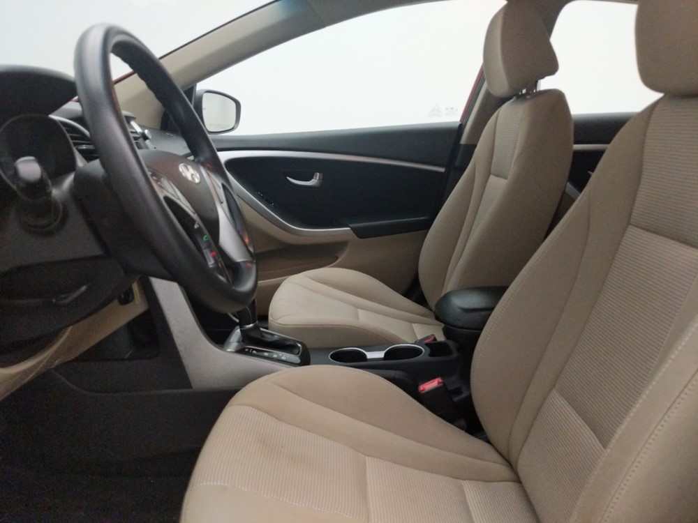 2015 Hyundai Elantra - Driver Front Seat