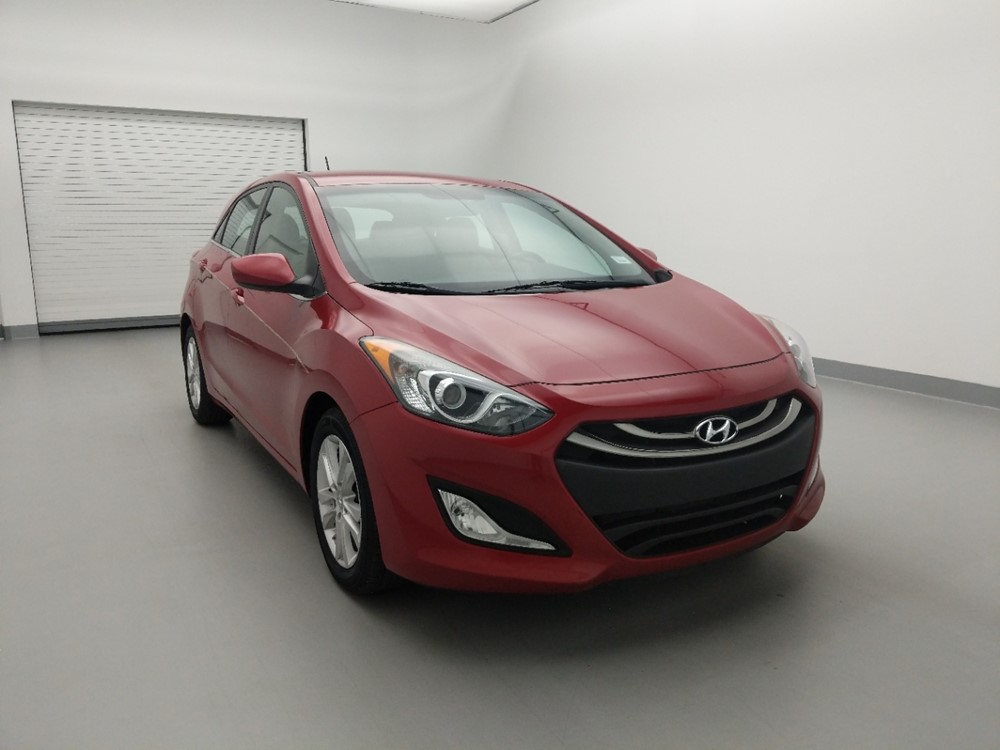 2015 Hyundai Elantra - Passenger Front Bumper