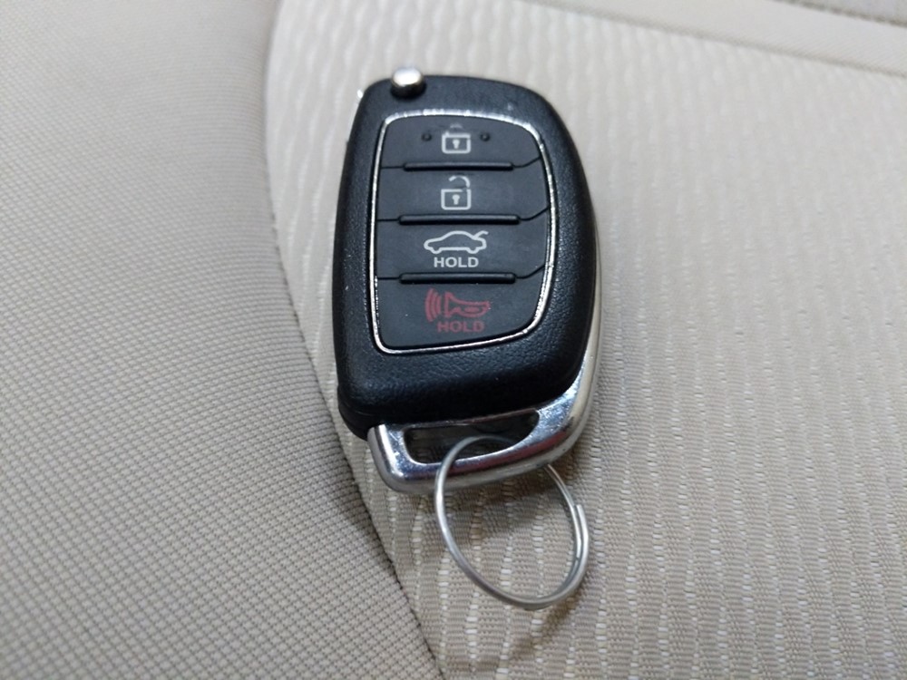 2015 Hyundai Sonata - Keys