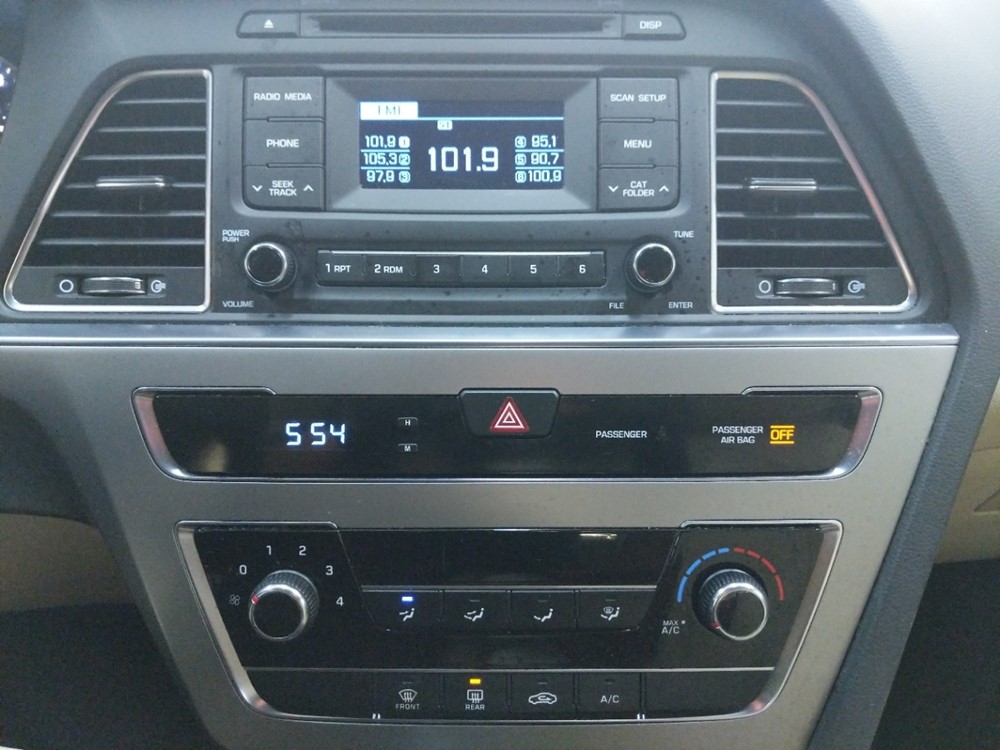 2015 Hyundai Sonata - Stereo Package