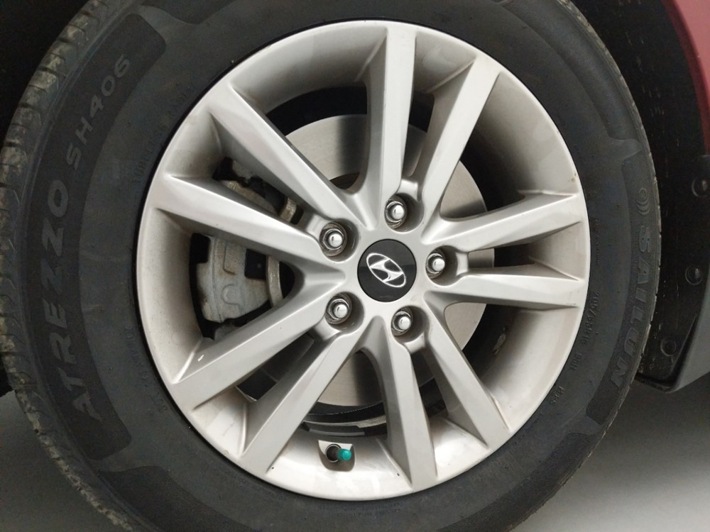 2015 Hyundai Sonata - Wheel