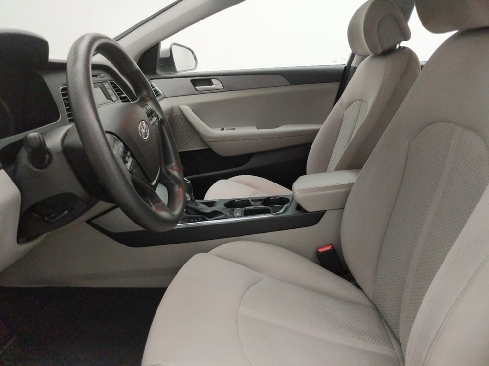 2015 Hyundai Sonata - Driver Front Seat