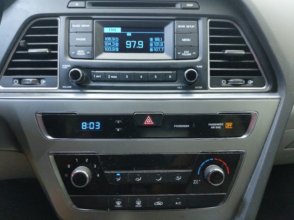 2015 Hyundai Sonata - Stereo Package