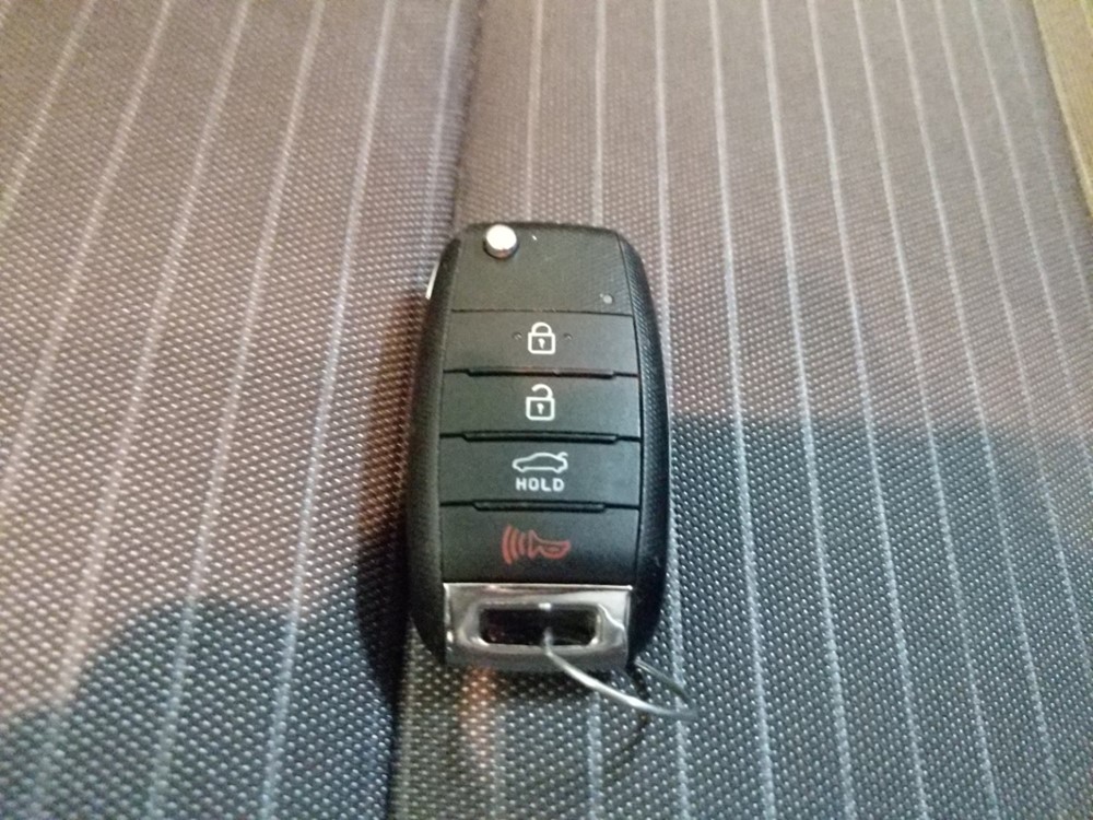 2018 Kia Forte - Keys