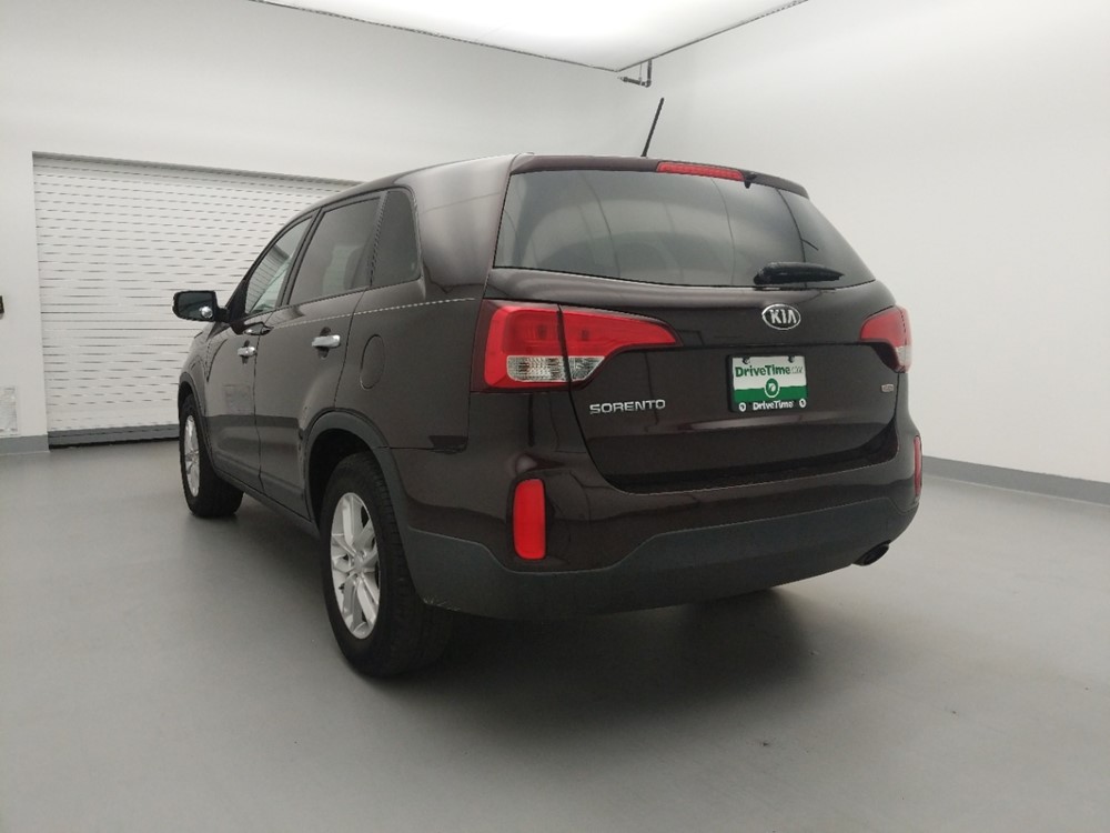 2015 Kia Sorento - Driver Rear Bumper