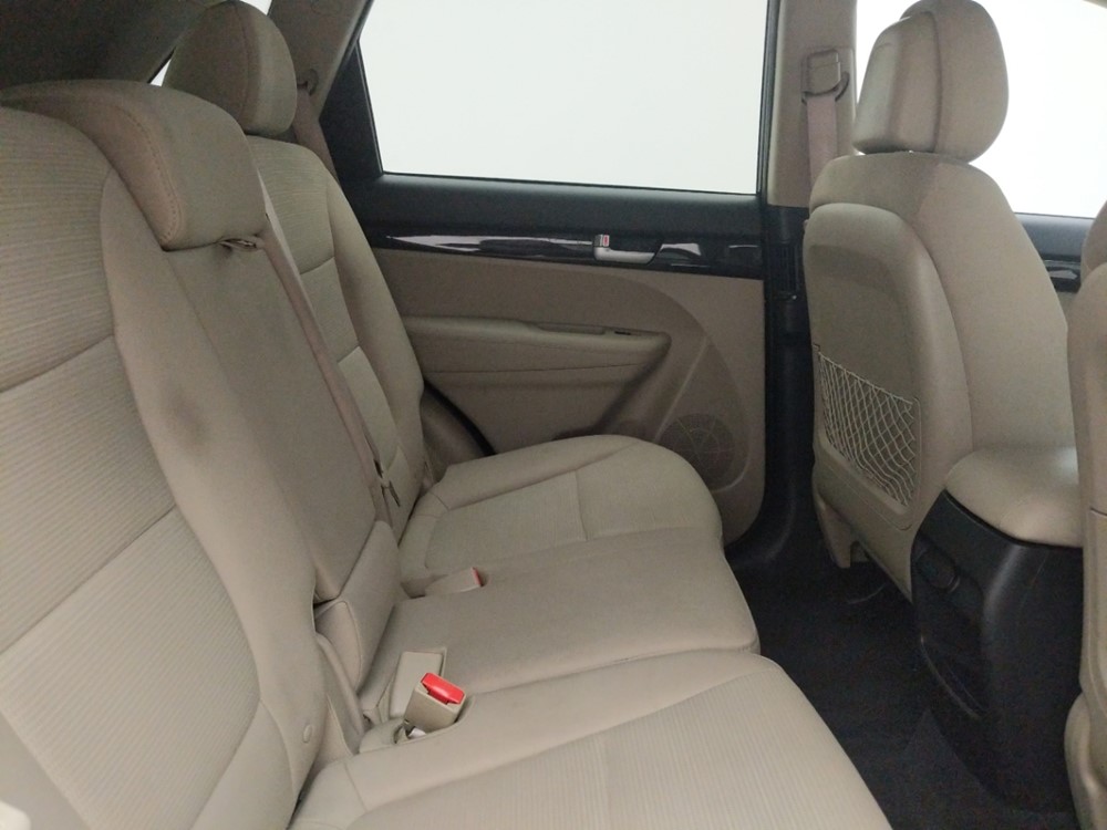 2015 Kia Sorento - Passenger Rear Seat