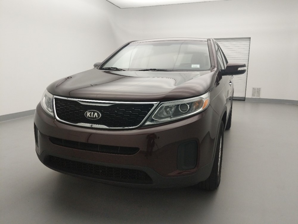 2015 Kia Sorento - Driver Front Hood