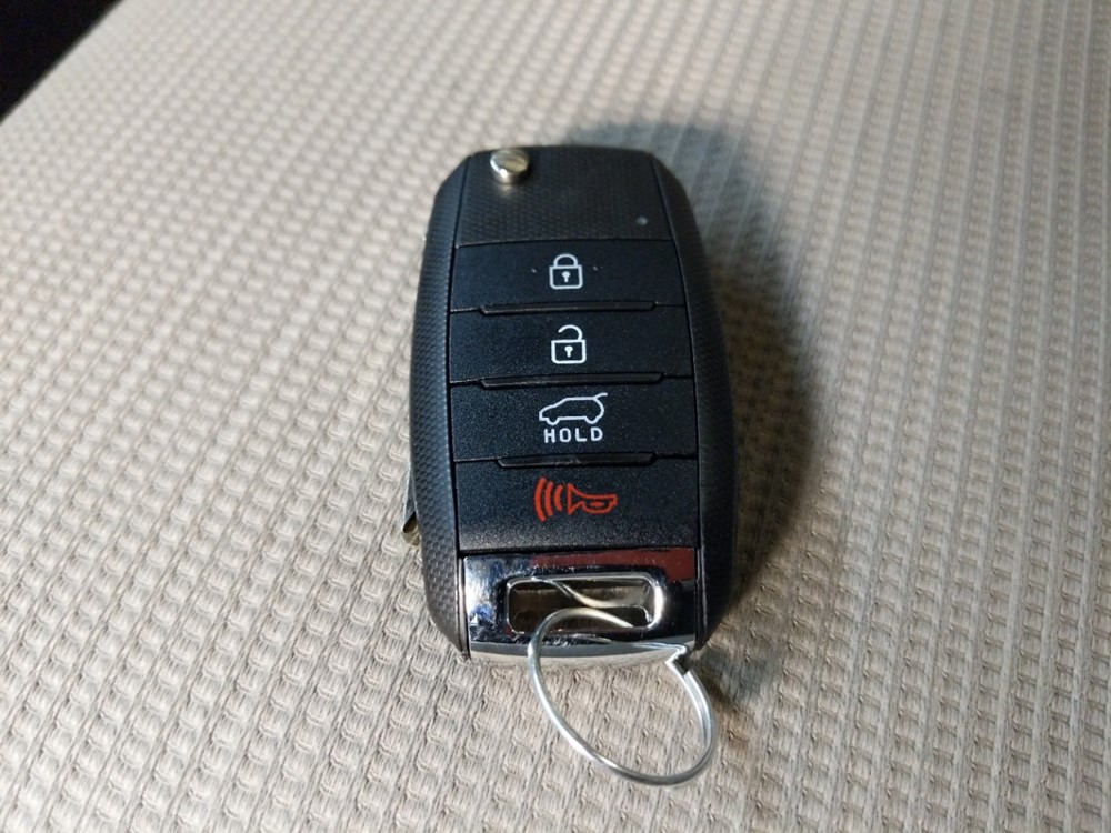 2015 Kia Sorento - Keys