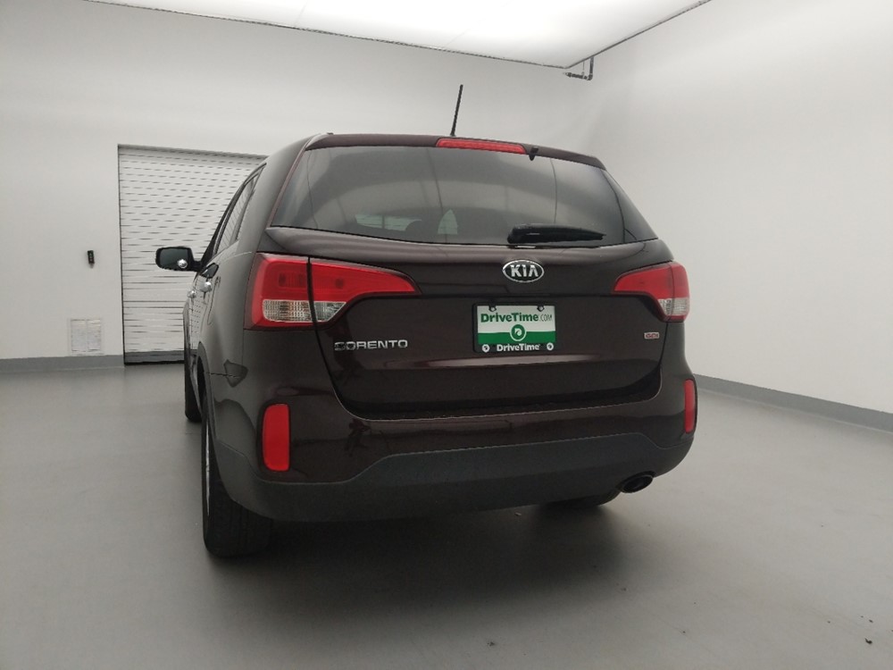 2015 Kia Sorento - Driver Rear Trunk