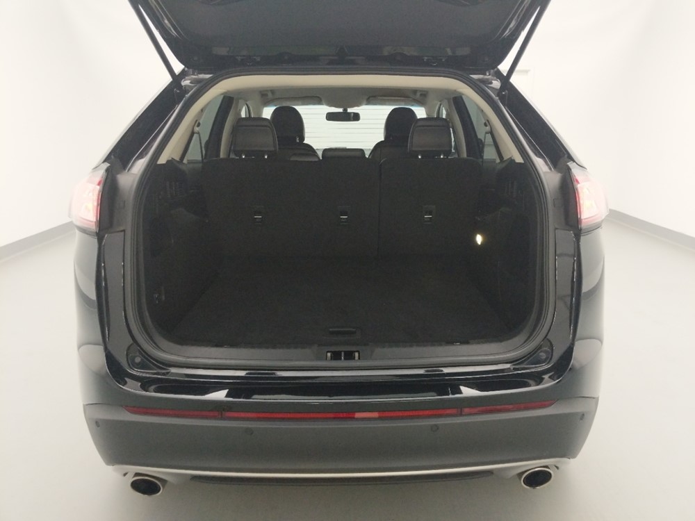 2017 Ford Edge - Trunk