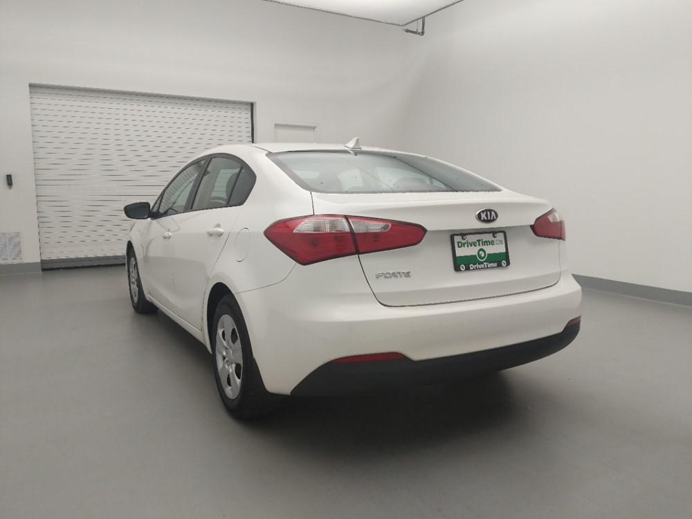 2016 Kia Forte - Driver Rear Bumper