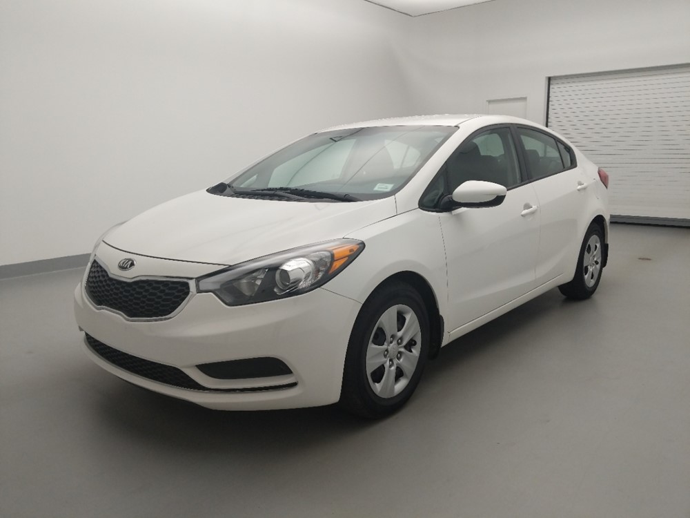 2016 Kia Forte - Driver Front Bumper