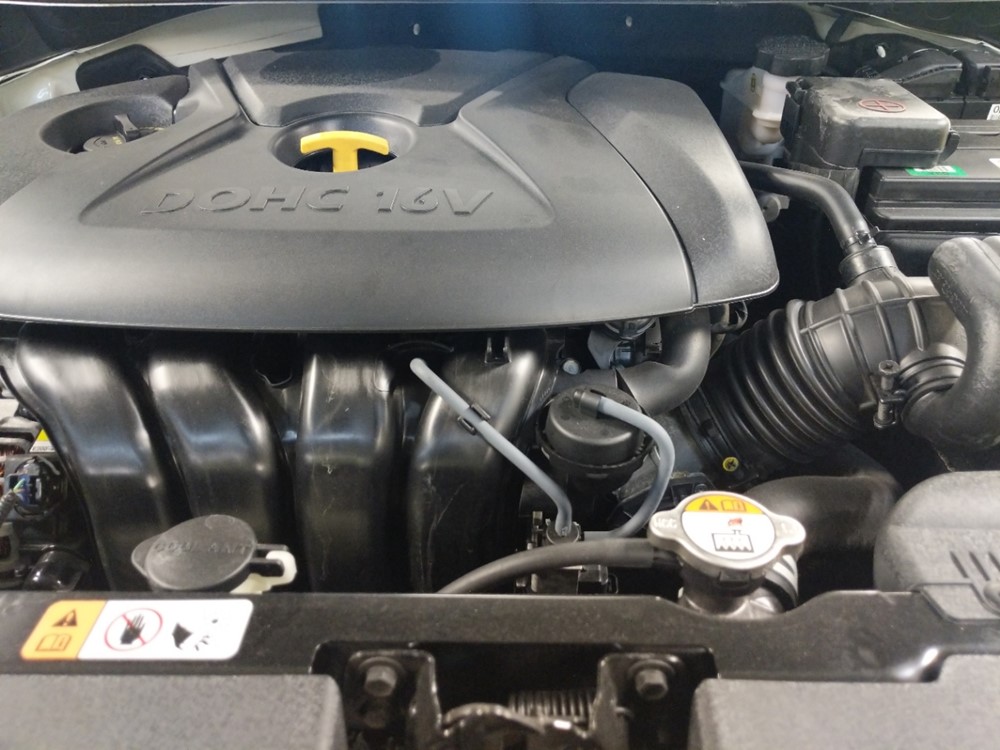 2016 Kia Forte - Engine
