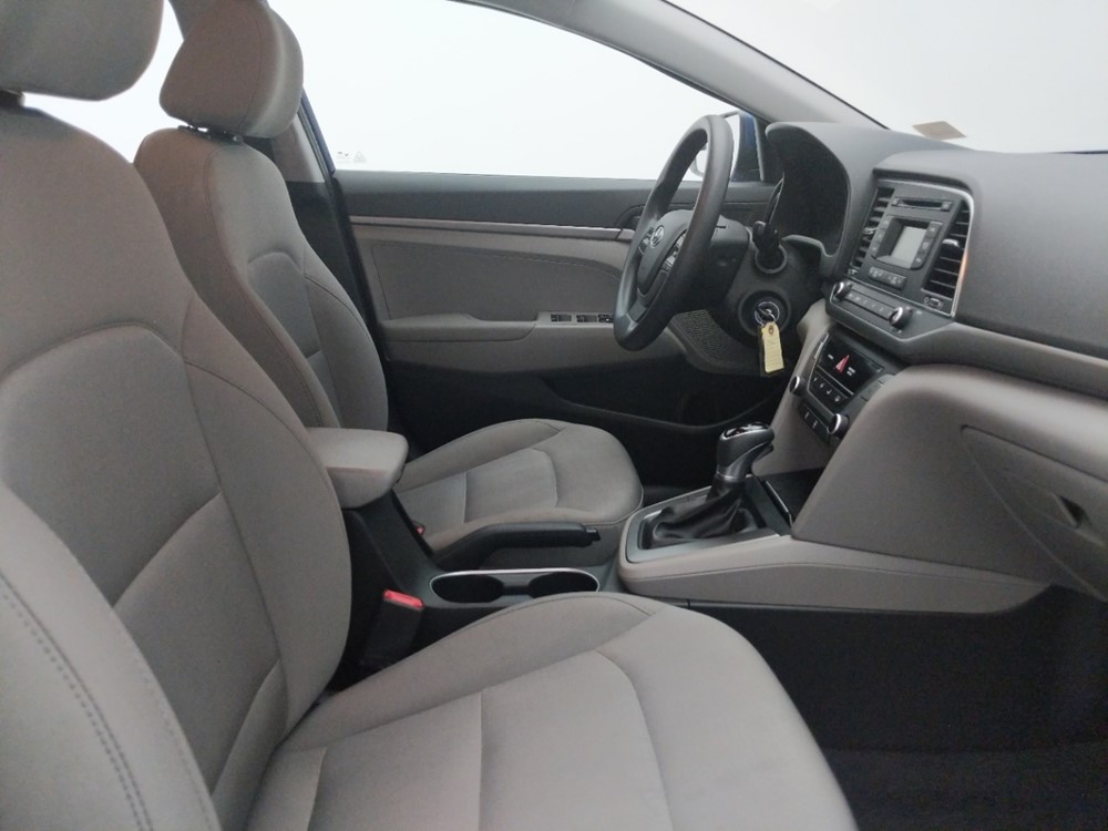 2017 Hyundai Elantra - Passenger Front Seat