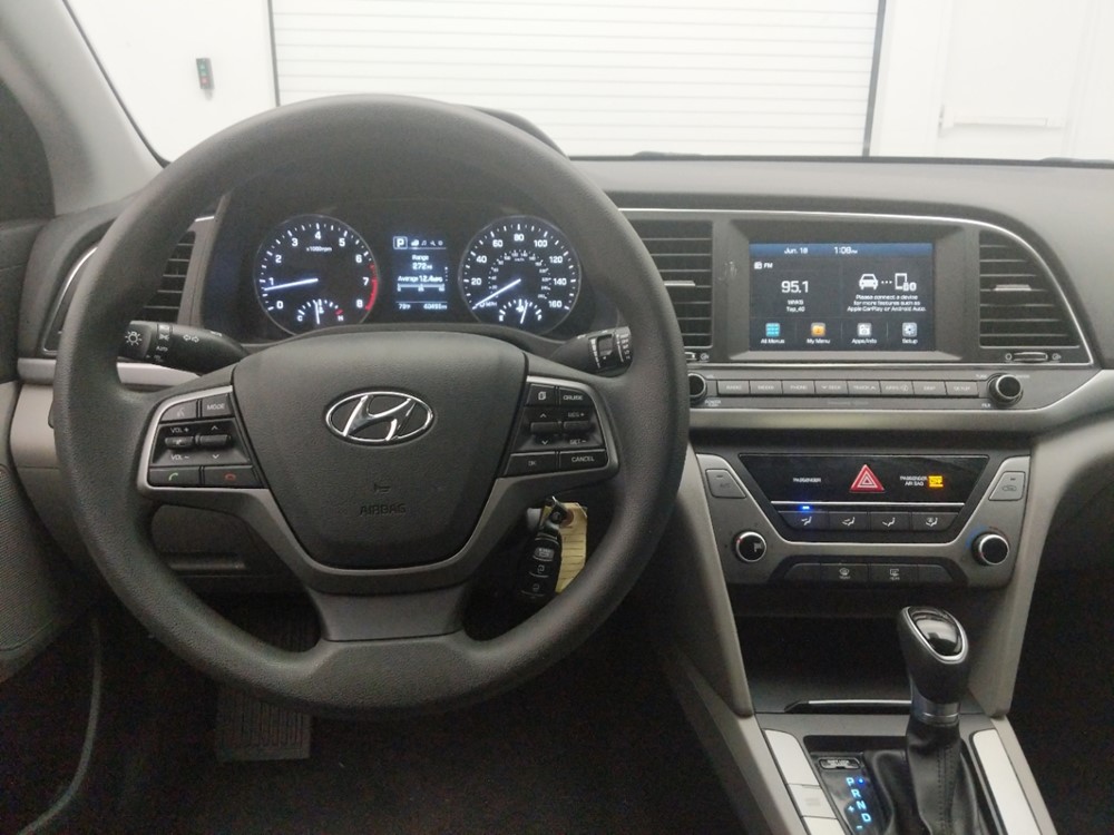 2018 Hyundai Elantra - Driver Dash