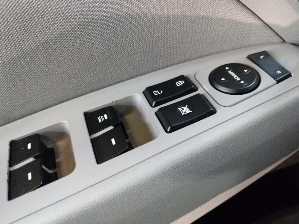 2018 Hyundai Elantra - Driver Power Windows/Lock Control