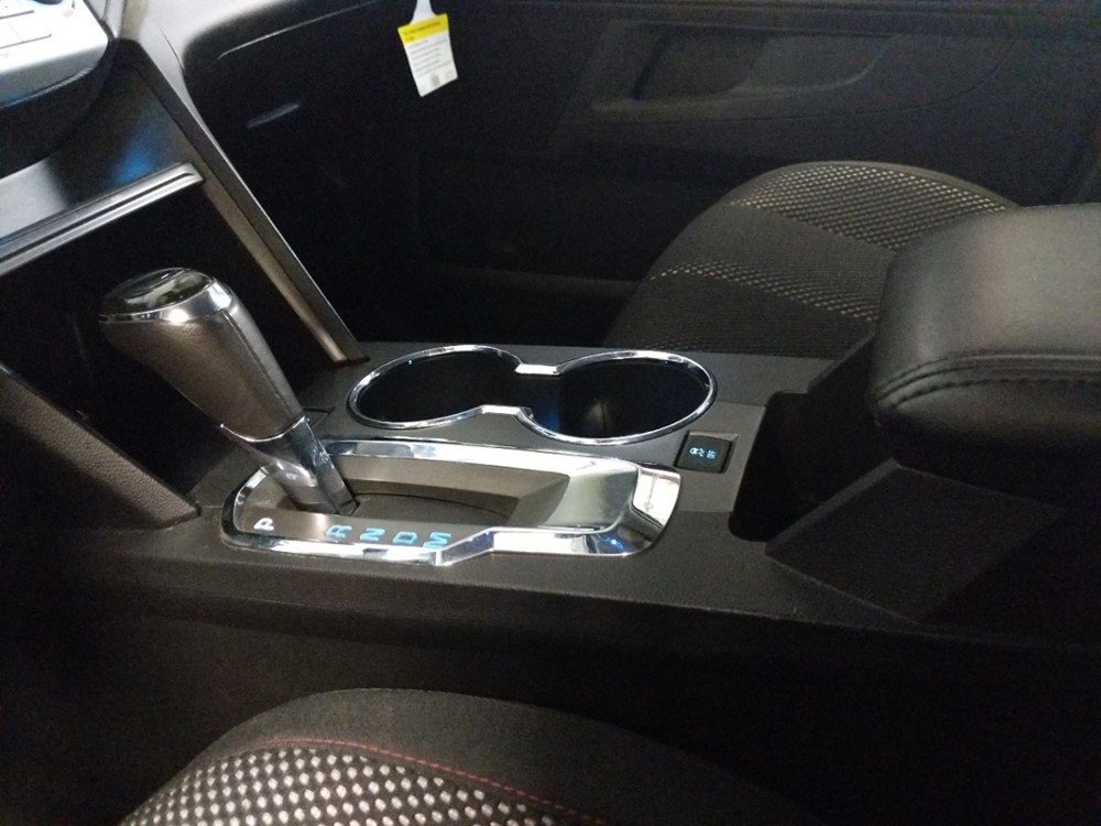2016 Chevrolet Equinox - Center Console/Cup Holders