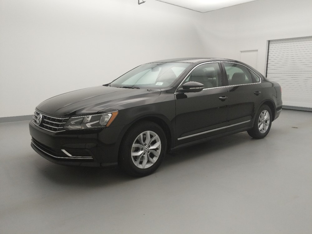 2016 Volkswagen Passat - Driver Front Side