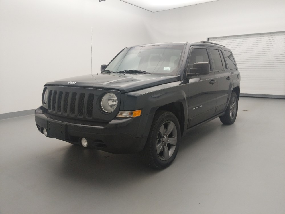 Used 2014 Jeep Patriot Driver Front Bumper