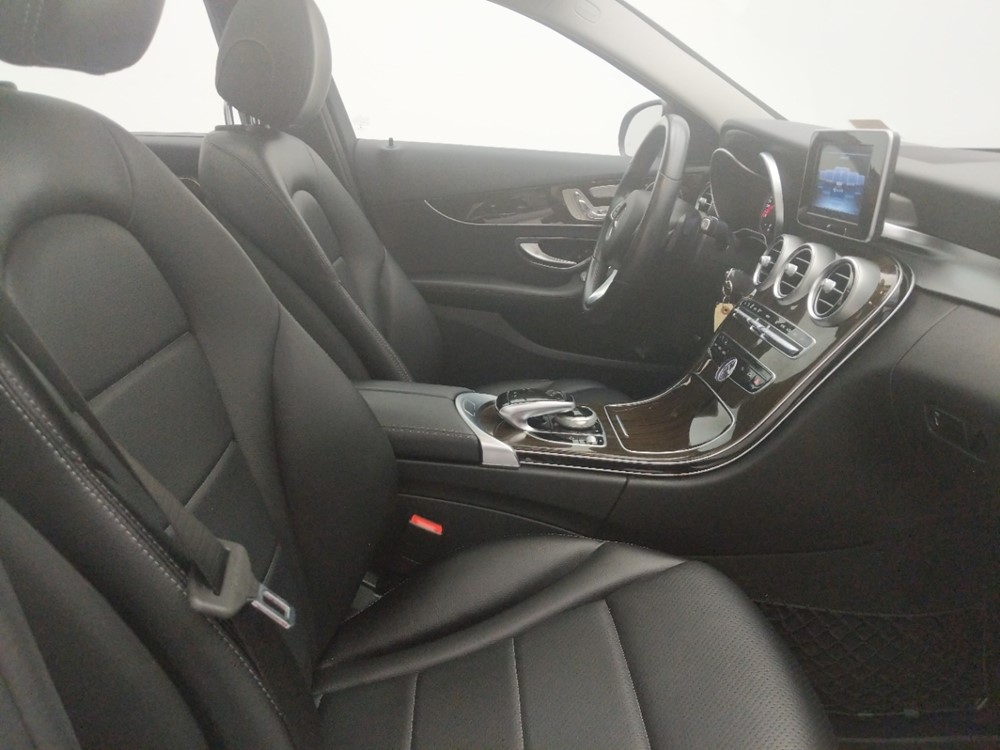 2016 Mercedes-Benz C300 - Passenger Front Seat