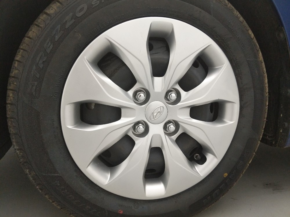 2017 Hyundai Accent - Wheel