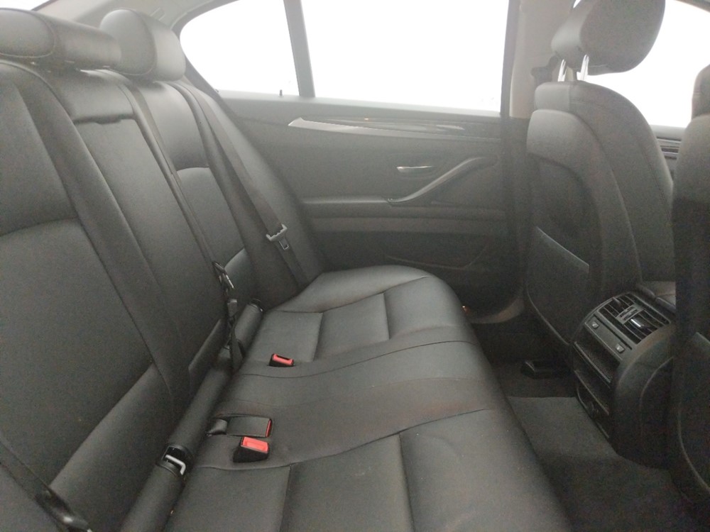 2016 BMW 528i - Passenger Rear Seat