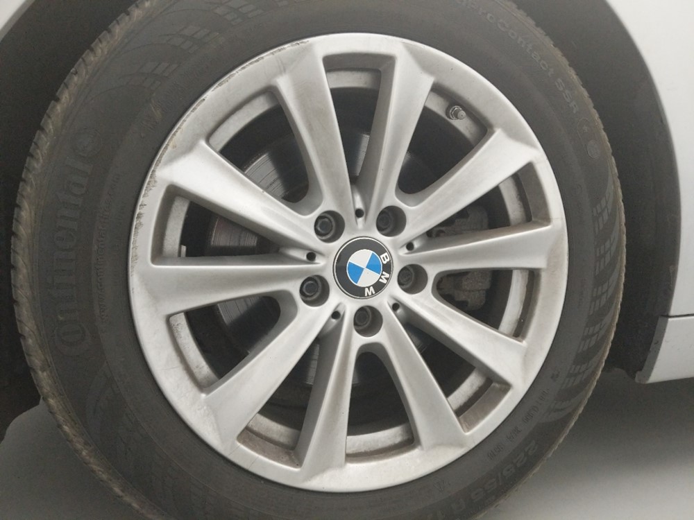 2016 BMW 528i - Wheel