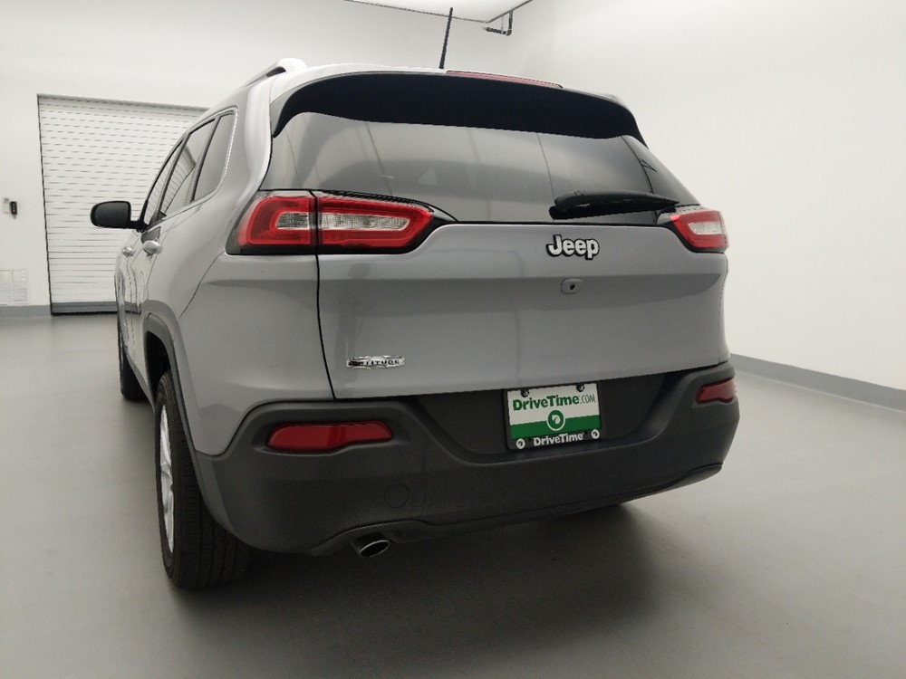 2018 Jeep Cherokee - Driver Rear Trunk