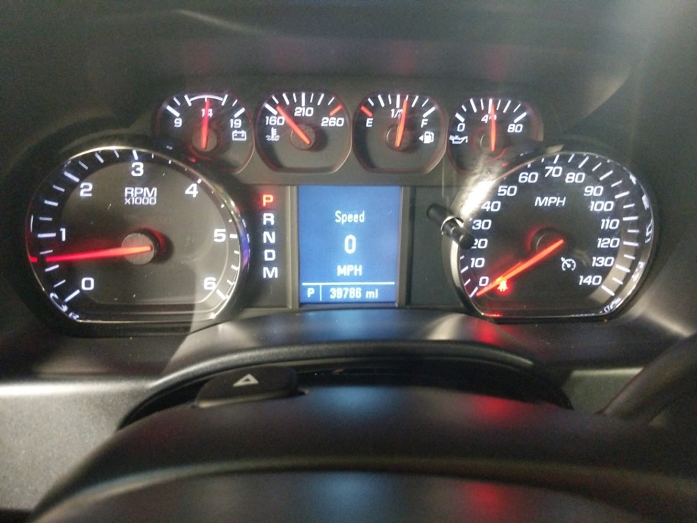 2015 GMC Sierra 1500 - Odometer Close Up