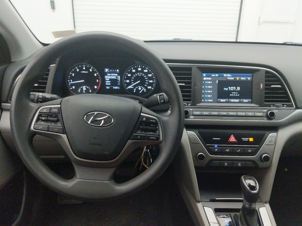2018 Hyundai Elantra - Driver Dash