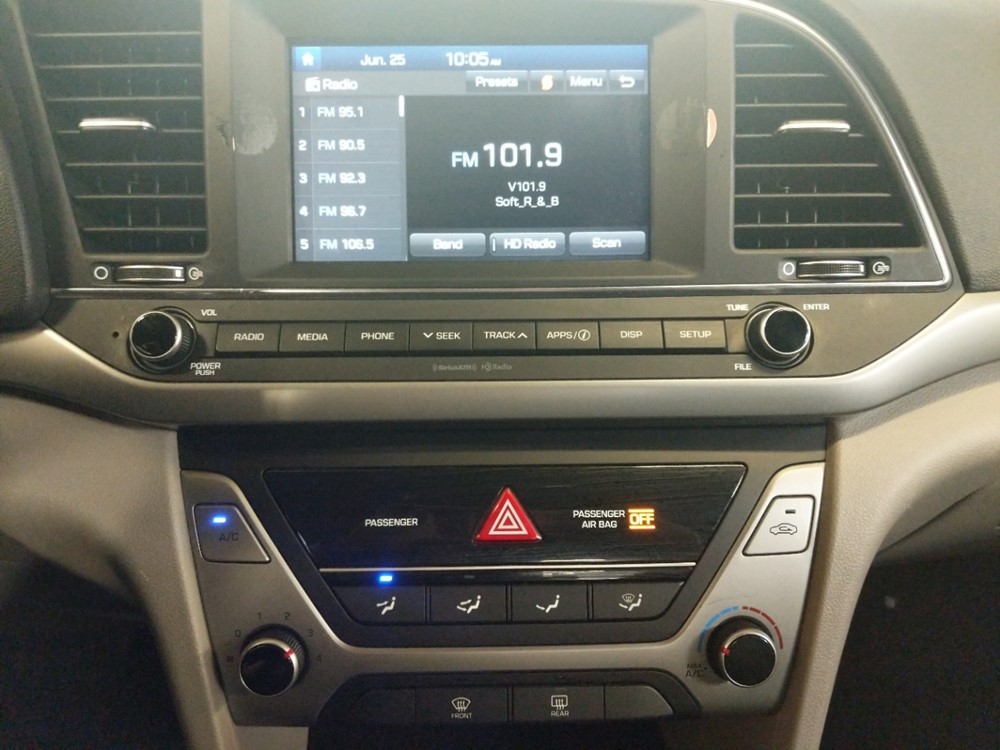 2018 Hyundai Elantra - Stereo Package