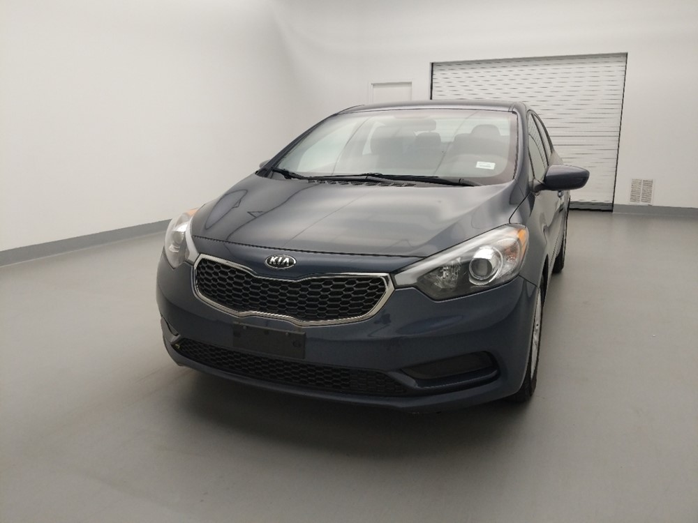 2016 Kia Forte - Driver Front Hood