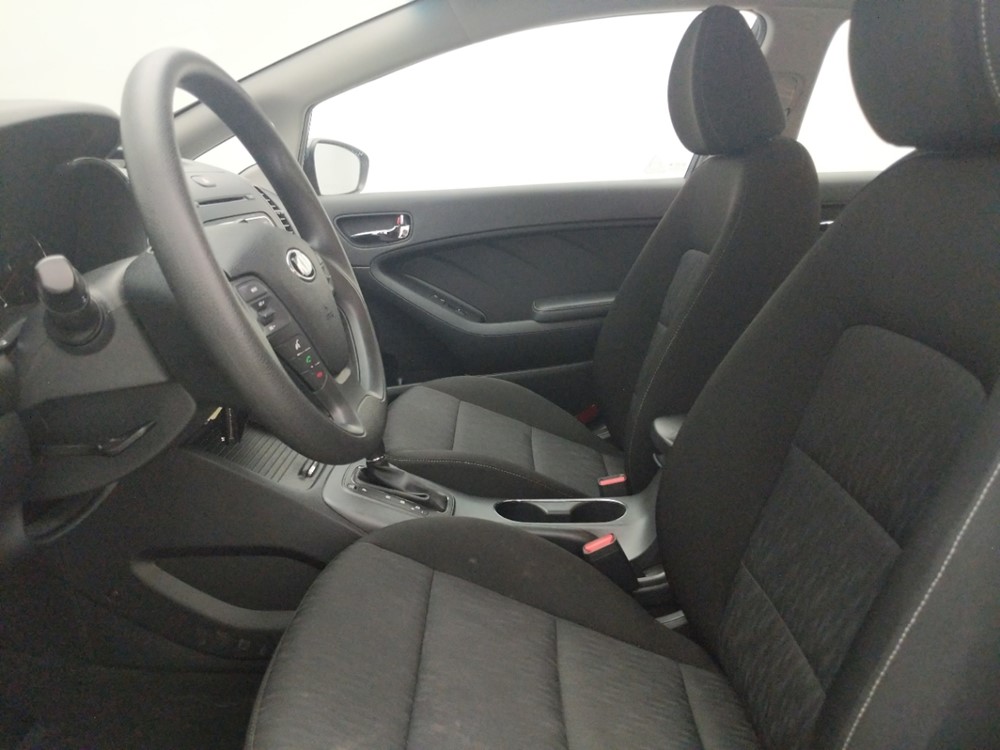 2016 Kia Forte - Driver Front Seat