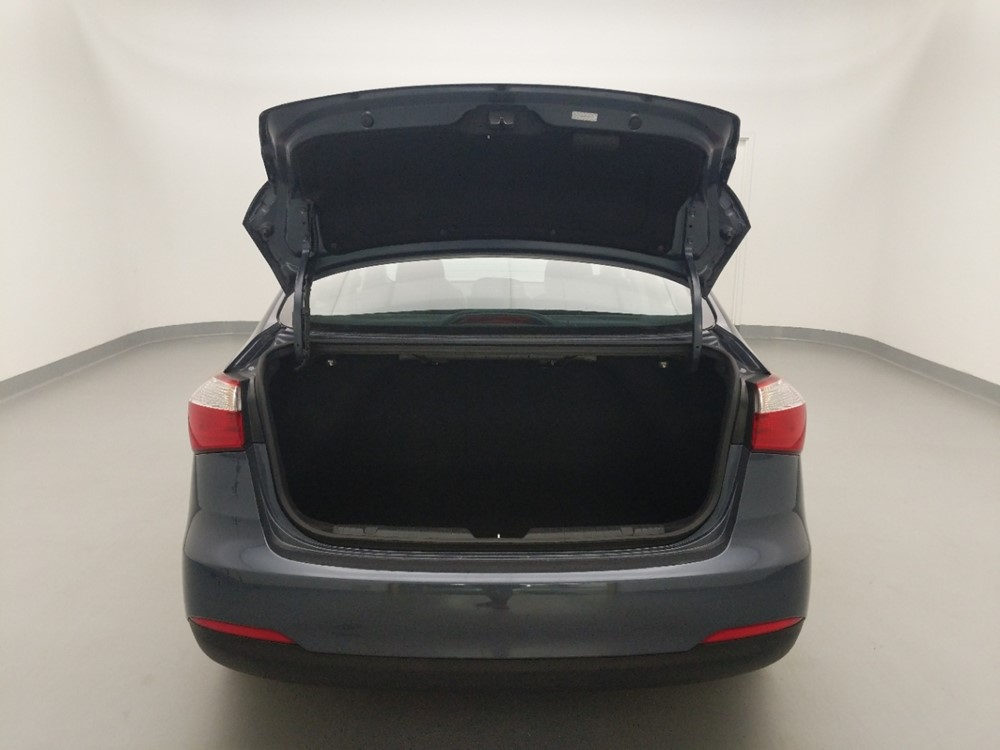 2016 Kia Forte - Trunk