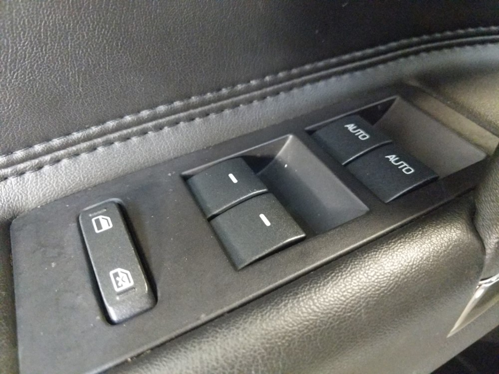 2012 Lincoln MKZ - Driver Power Windows/Lock Control
