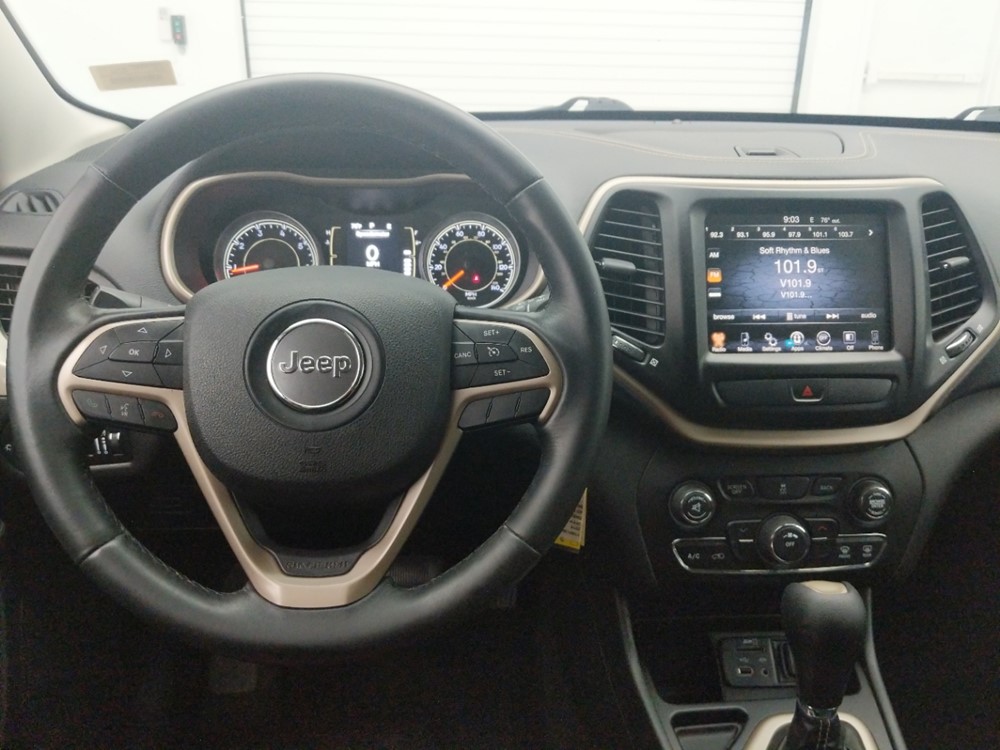 2015 Jeep Cherokee - Driver Dash