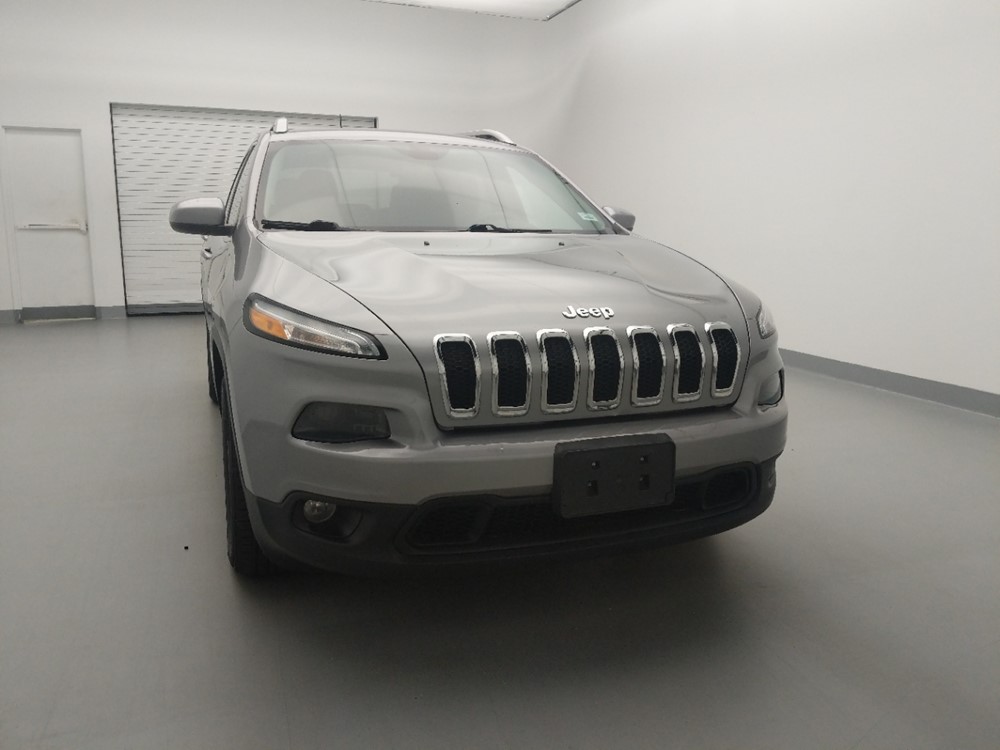 2015 Jeep Cherokee - Passenger Front Hood