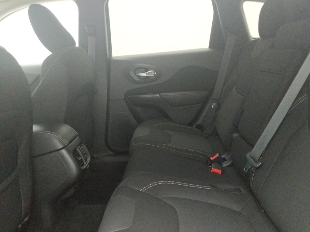 2015 Jeep Cherokee - Driver Rear Seat