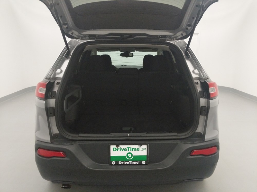 2015 Jeep Cherokee - Trunk