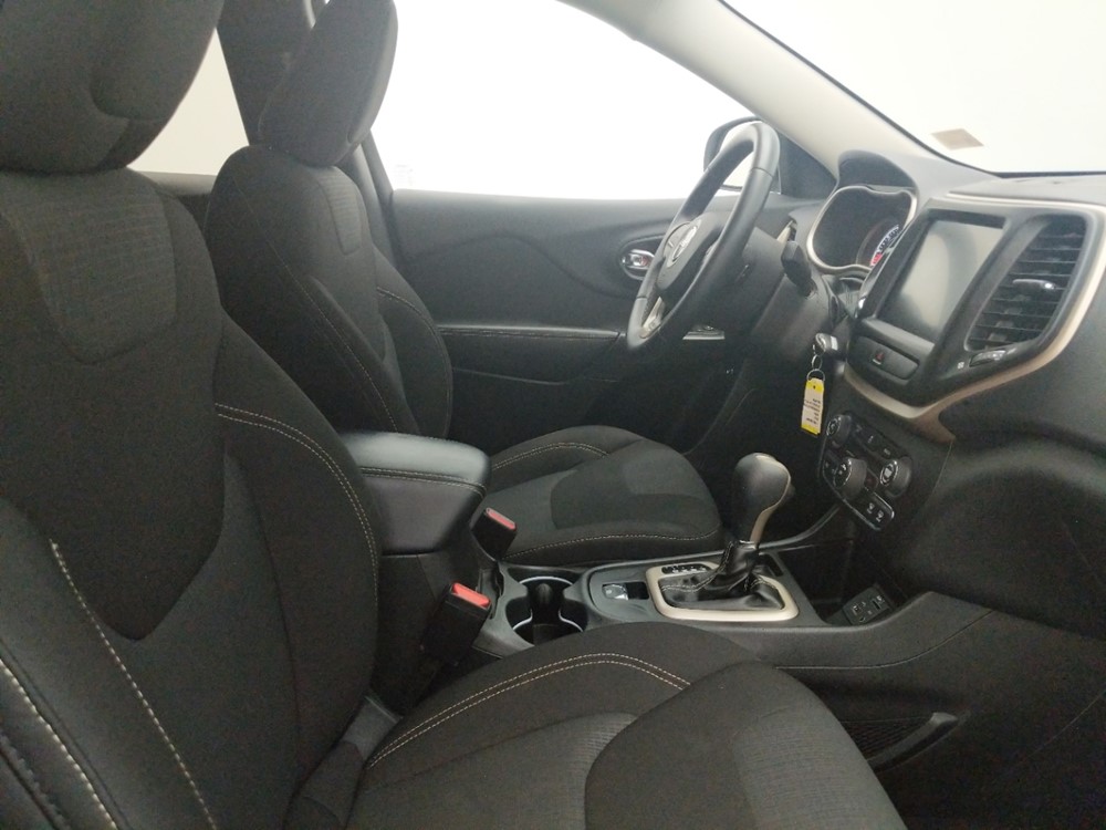 2015 Jeep Cherokee - Passenger Front Seat