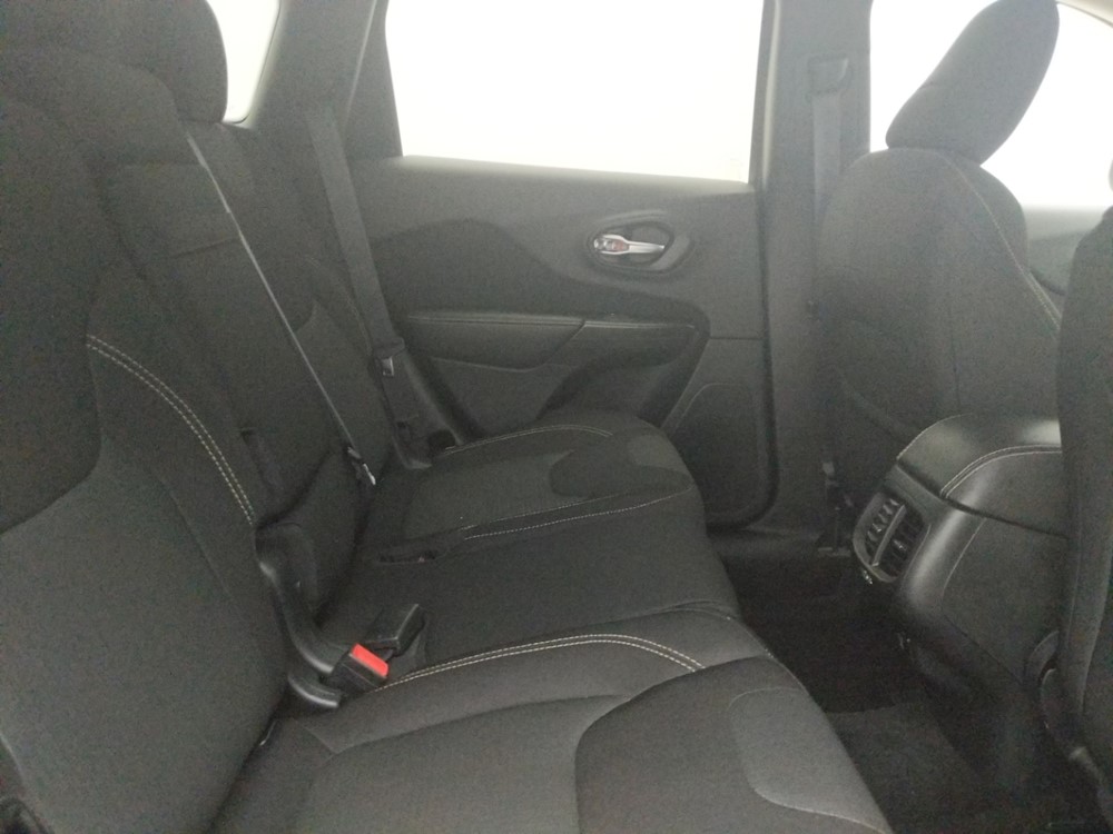 2015 Jeep Cherokee - Passenger Rear Seat