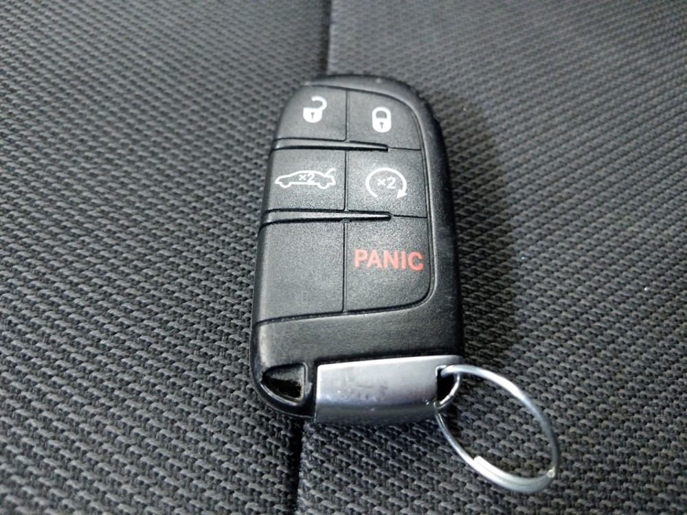 2018 Dodge Charger - Keys