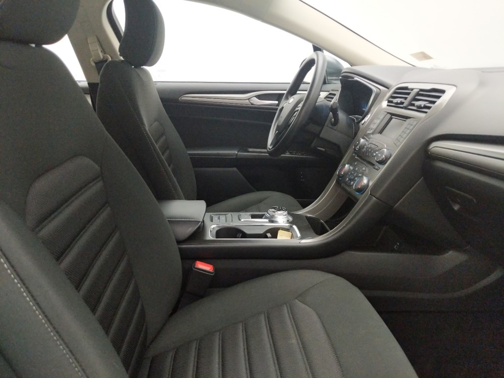 2018 Ford Fusion - Passenger Front Seat
