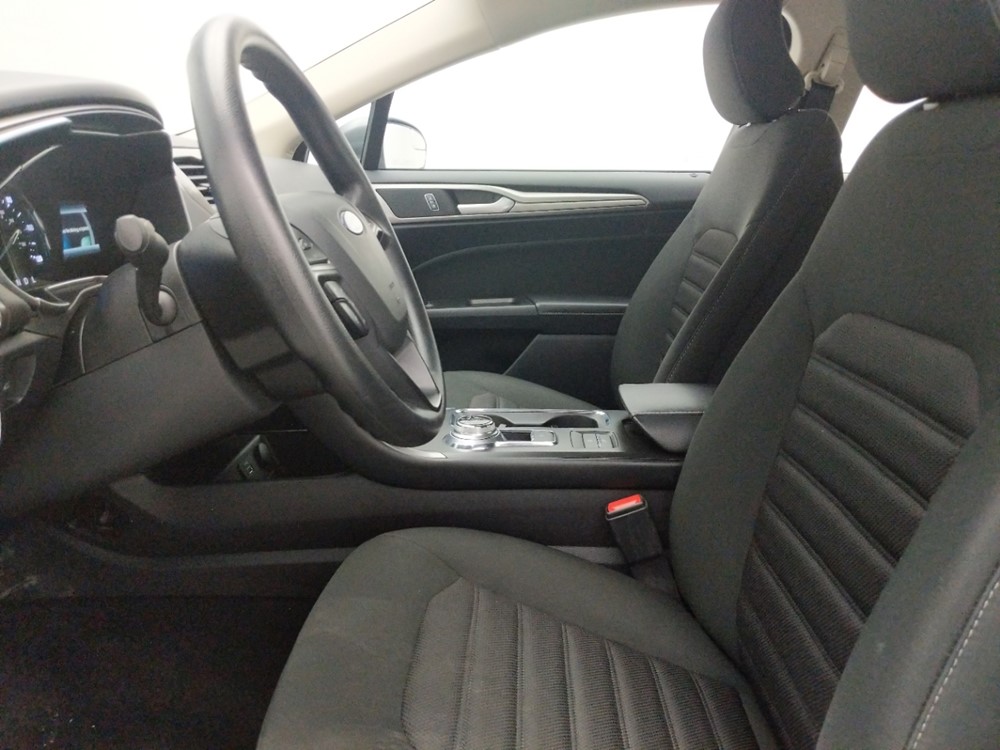 2018 Ford Fusion - Driver Front Seat