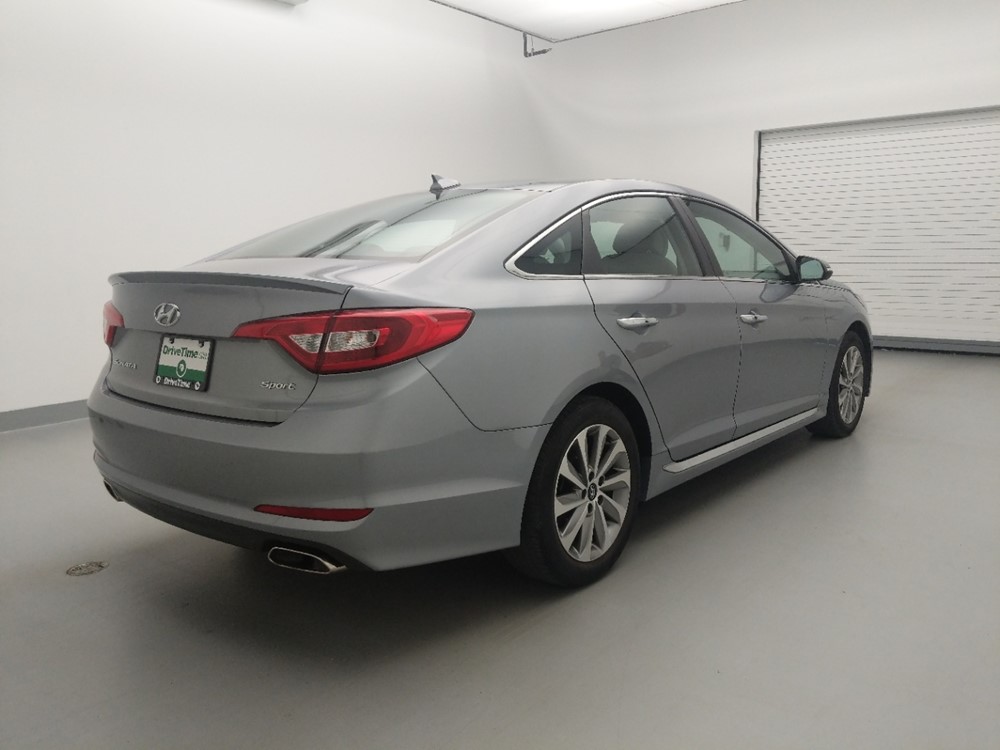 2016 Hyundai Sonata - Passenger Rear Bumper